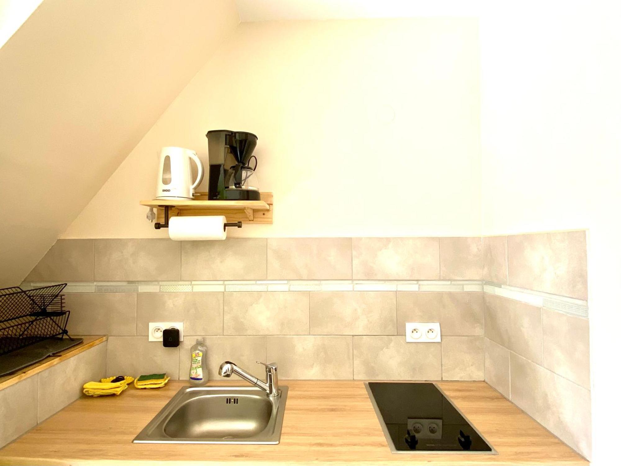 La Petite Escapade Apartment กาเลส์ ภายนอก รูปภาพ