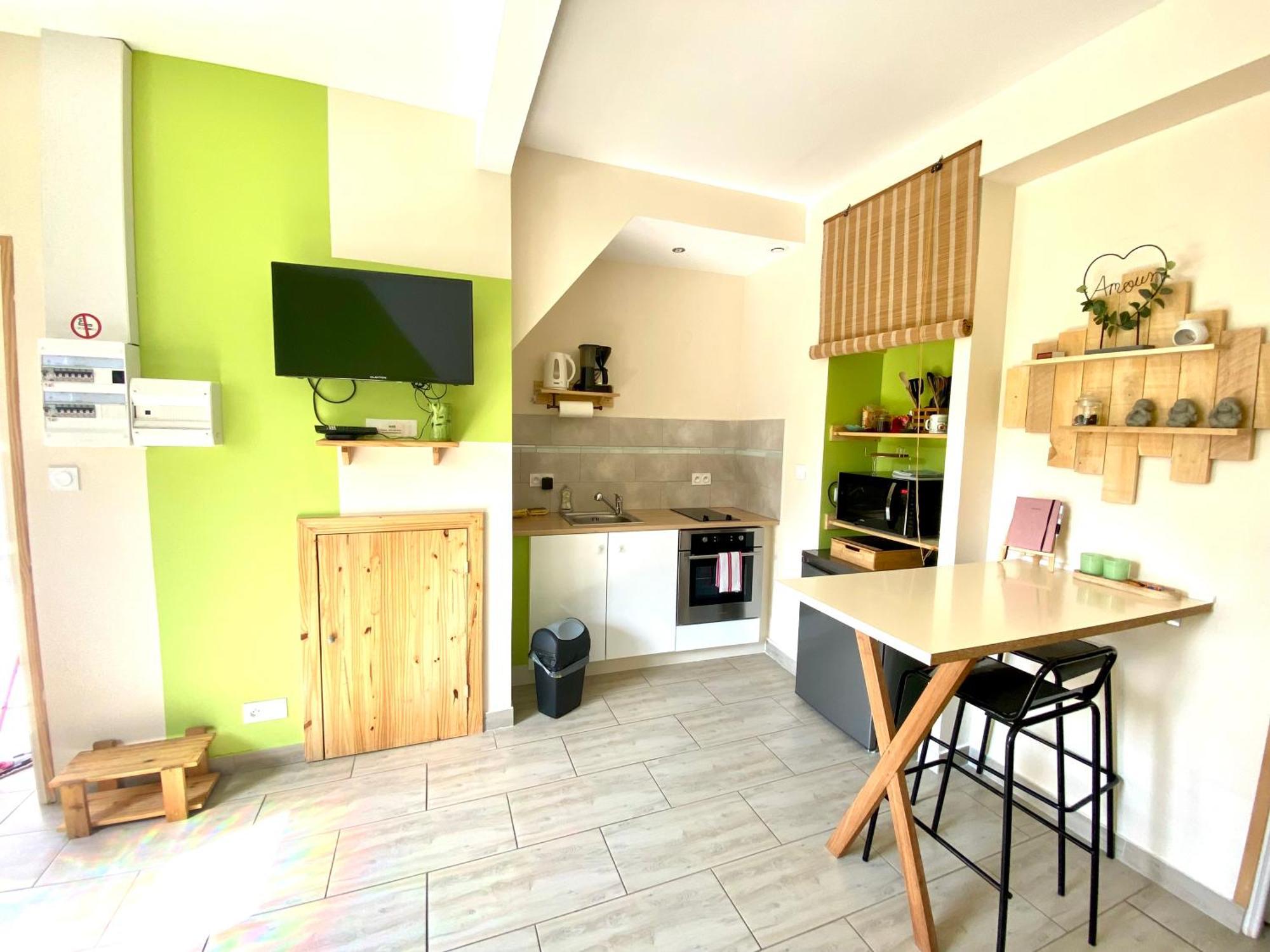 La Petite Escapade Apartment กาเลส์ ภายนอก รูปภาพ